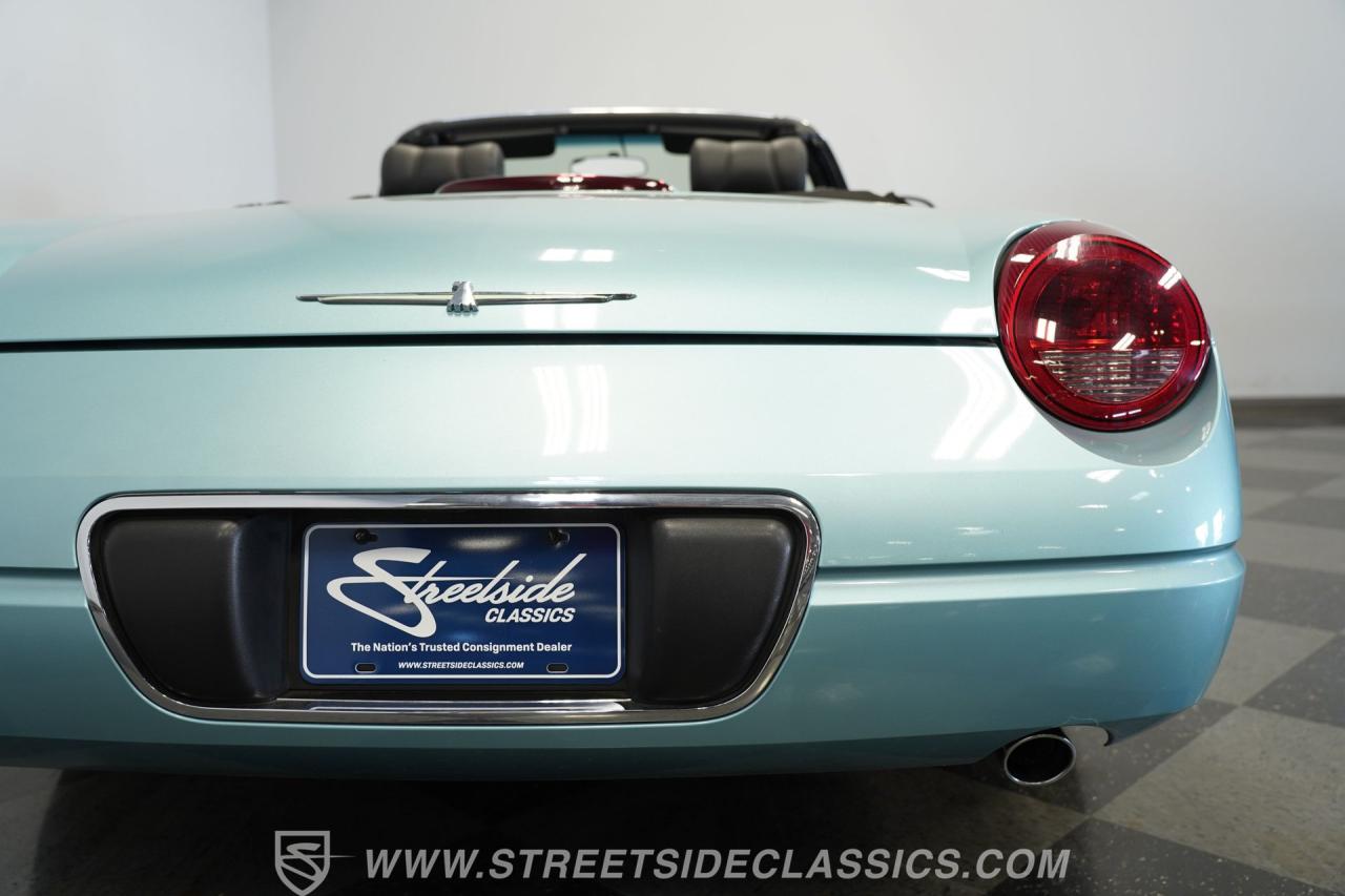 2002 Ford Thunderbird