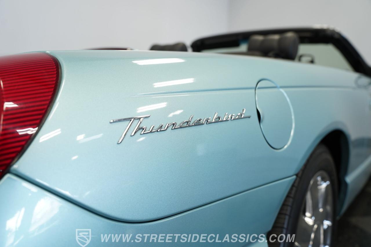 2002 Ford Thunderbird