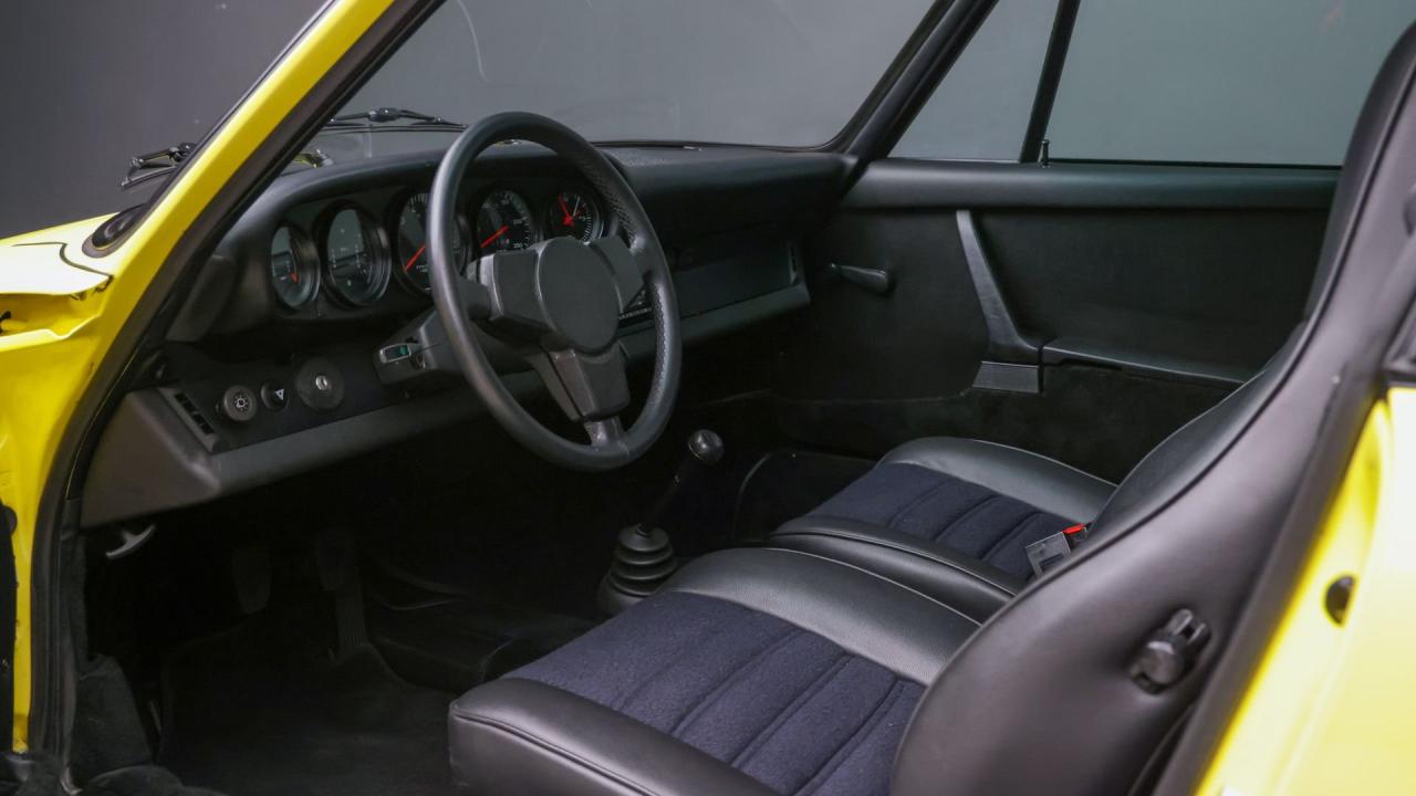 1975 Porsche 911 Carrera MFI Coupe