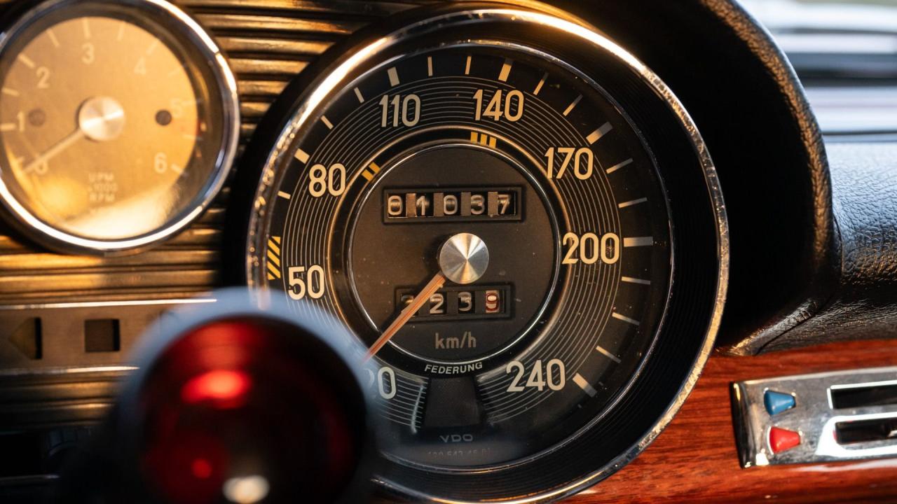 1969 Mercedes - Benz 300 SEL 6.3 AMG &ldquo;Rote Sau&rdquo; Recreation