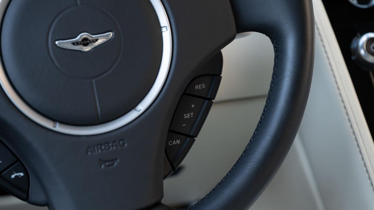 2017 Aston Martin Lagonda Taraf