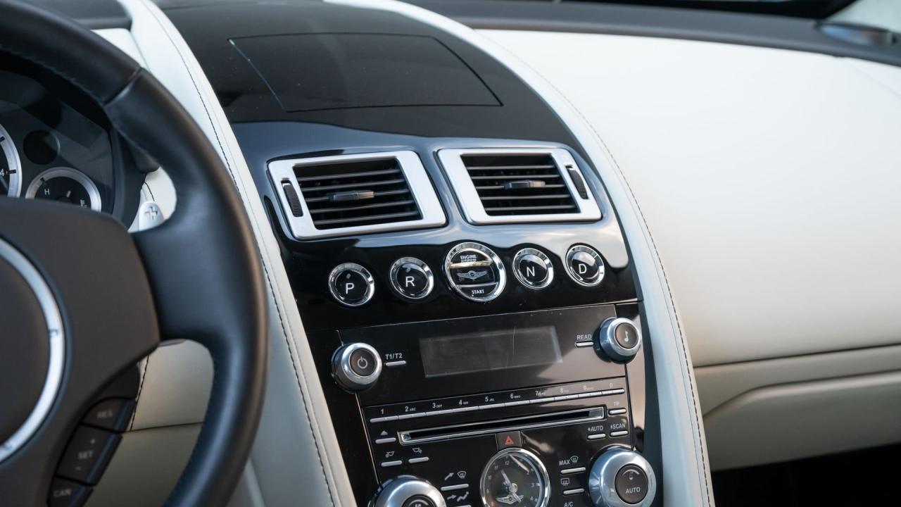 2017 Aston Martin Lagonda Taraf