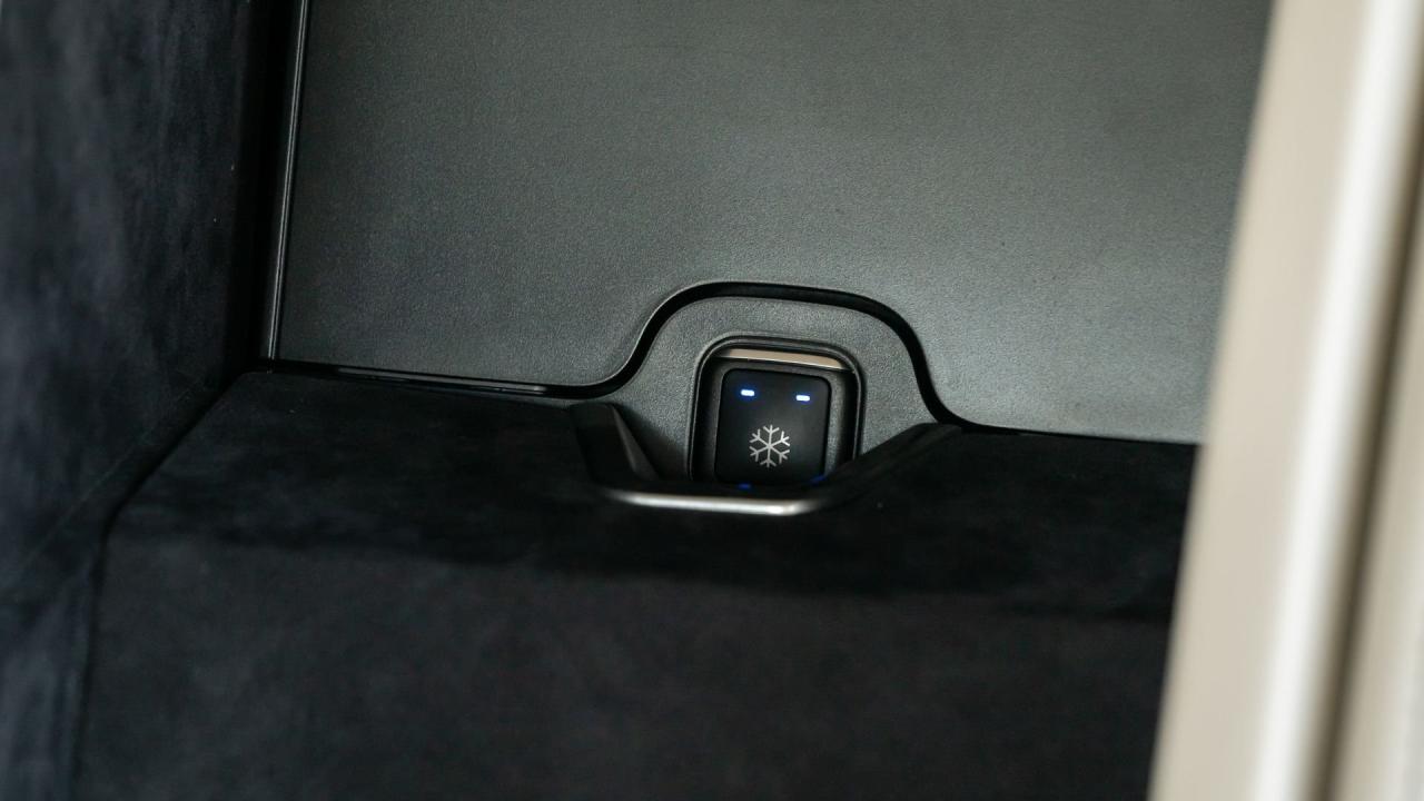 2017 Aston Martin Lagonda Taraf