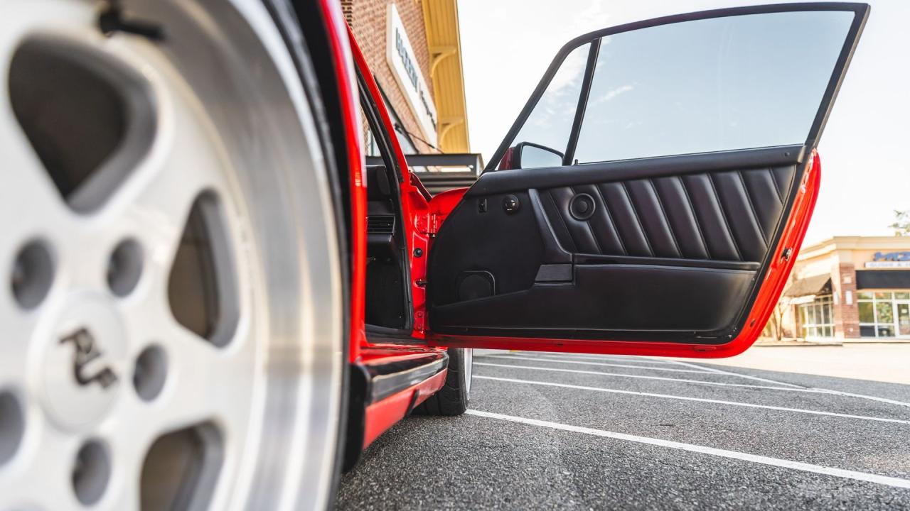 1987 Ruf BTR Slantnose Coupe