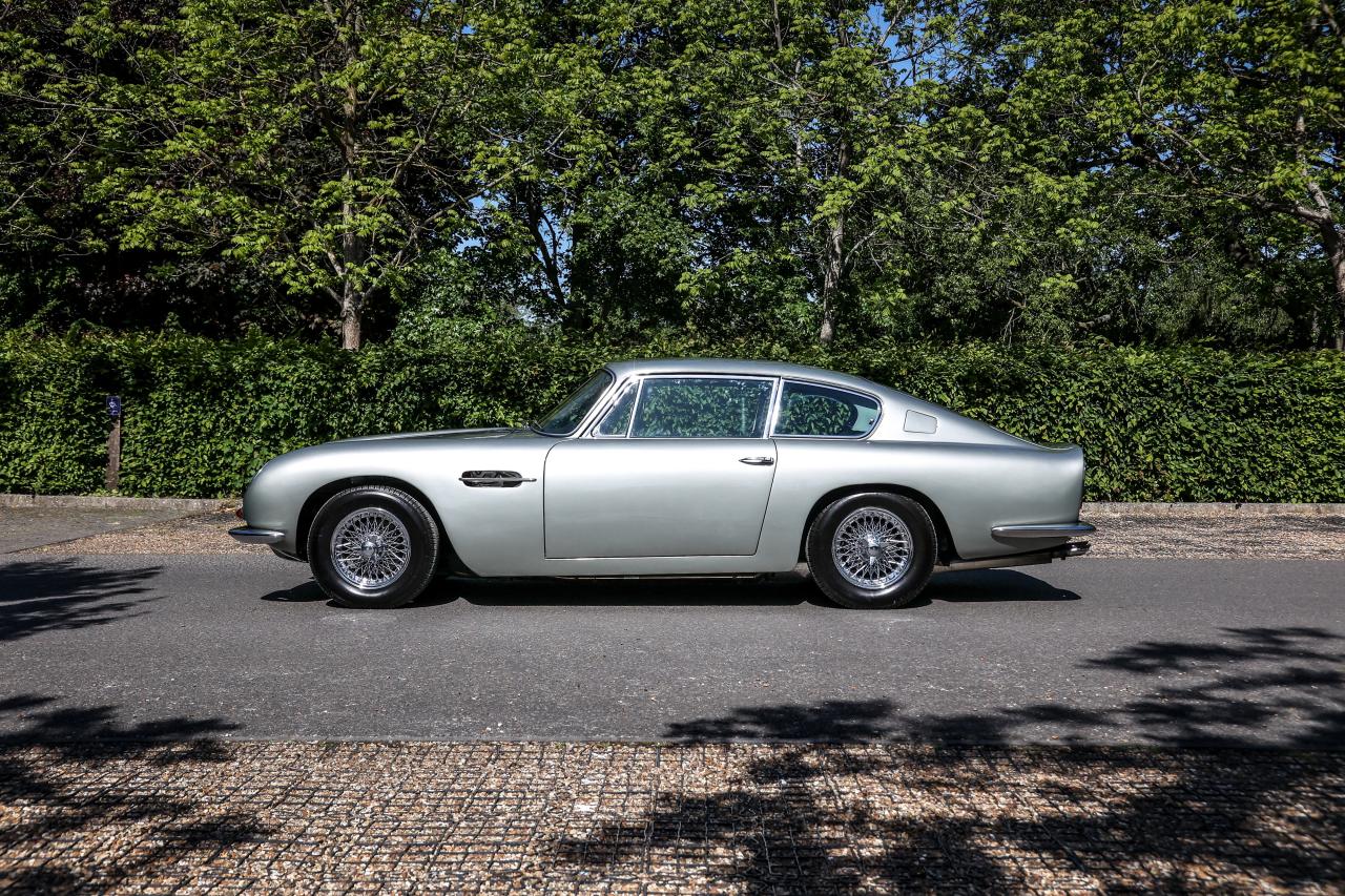 1966 Aston Martin DB6