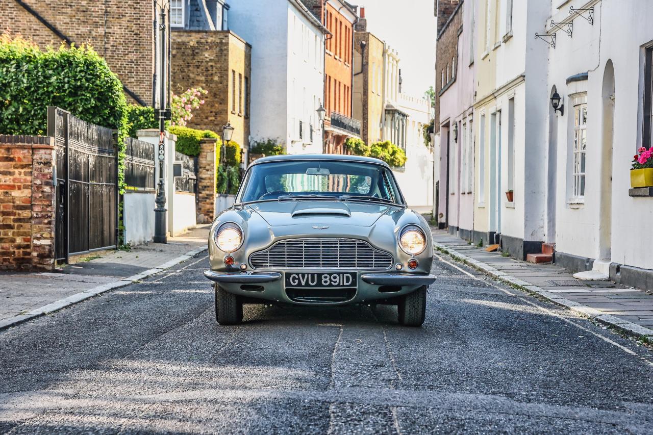 1966 Aston Martin DB6