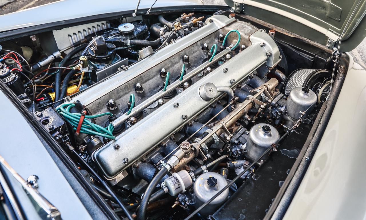 1966 Aston Martin DB6