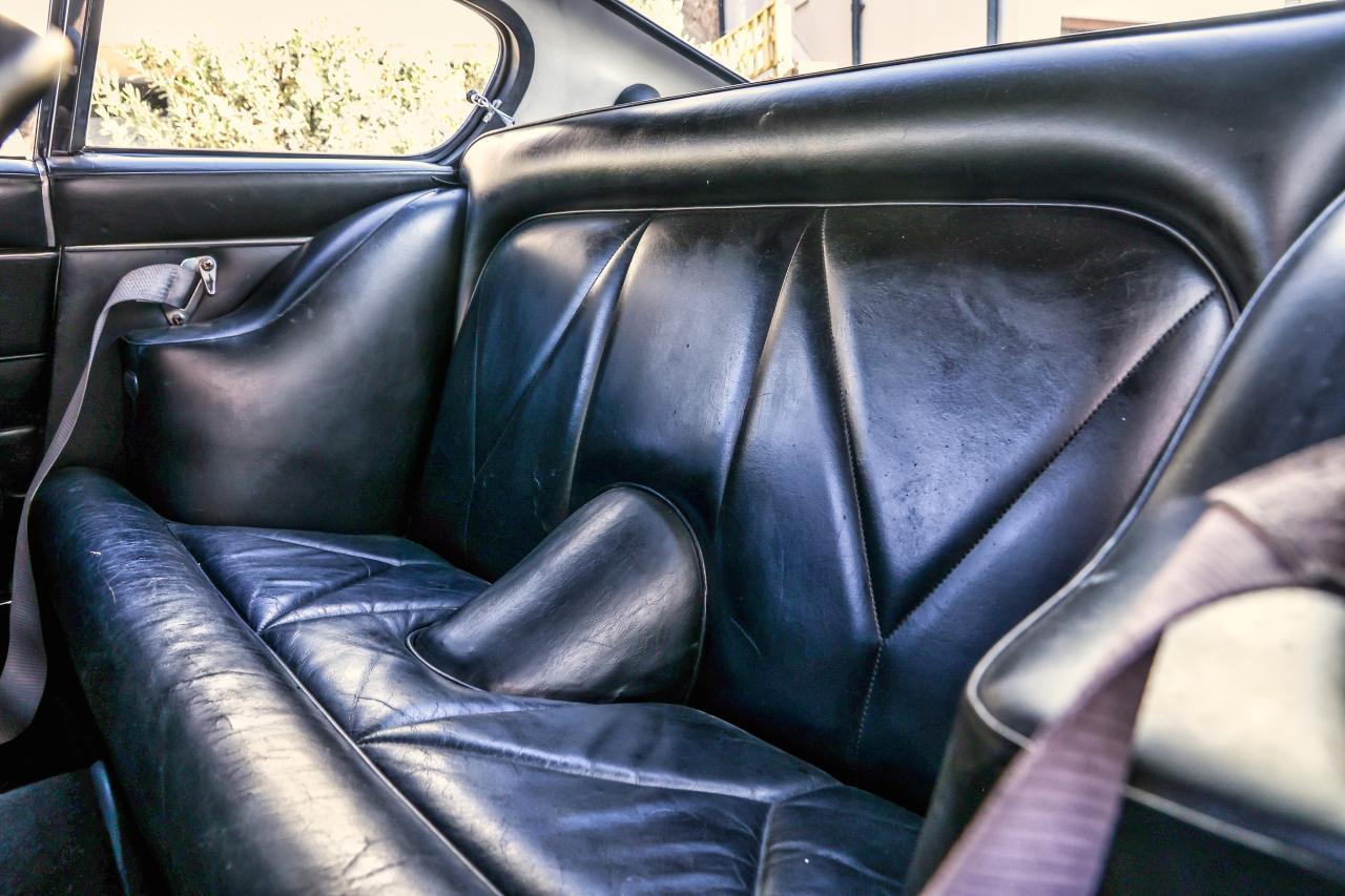 1966 Aston Martin DB6