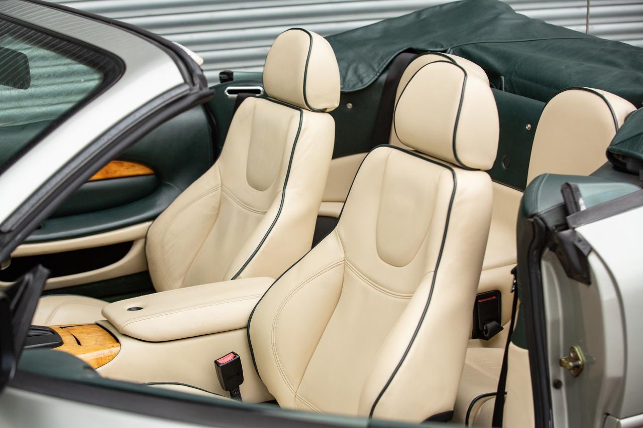 2002 Aston Martin DB7 Vantage Volante