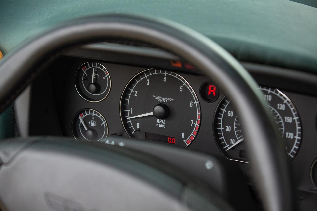 2002 Aston Martin DB7 Vantage Volante