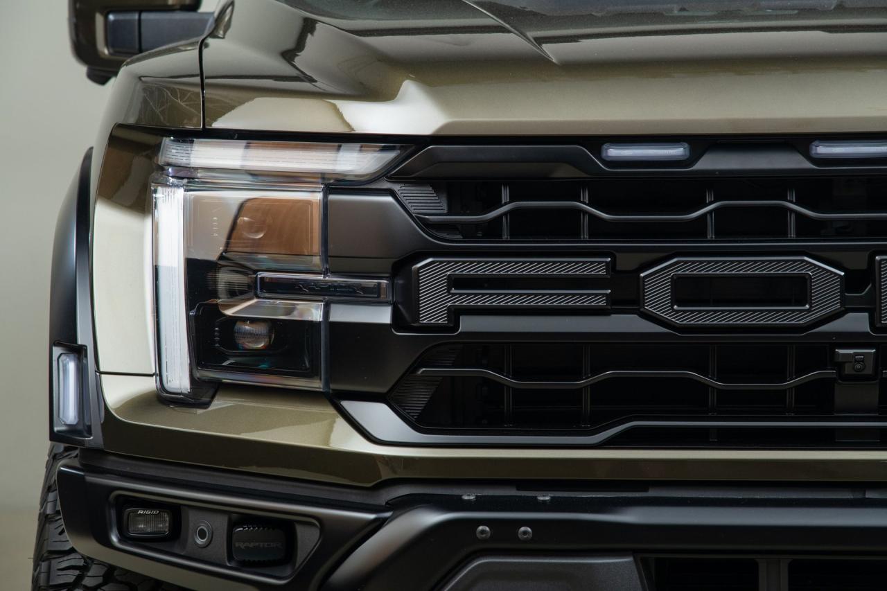 2025 Ford F-150 Raptor R