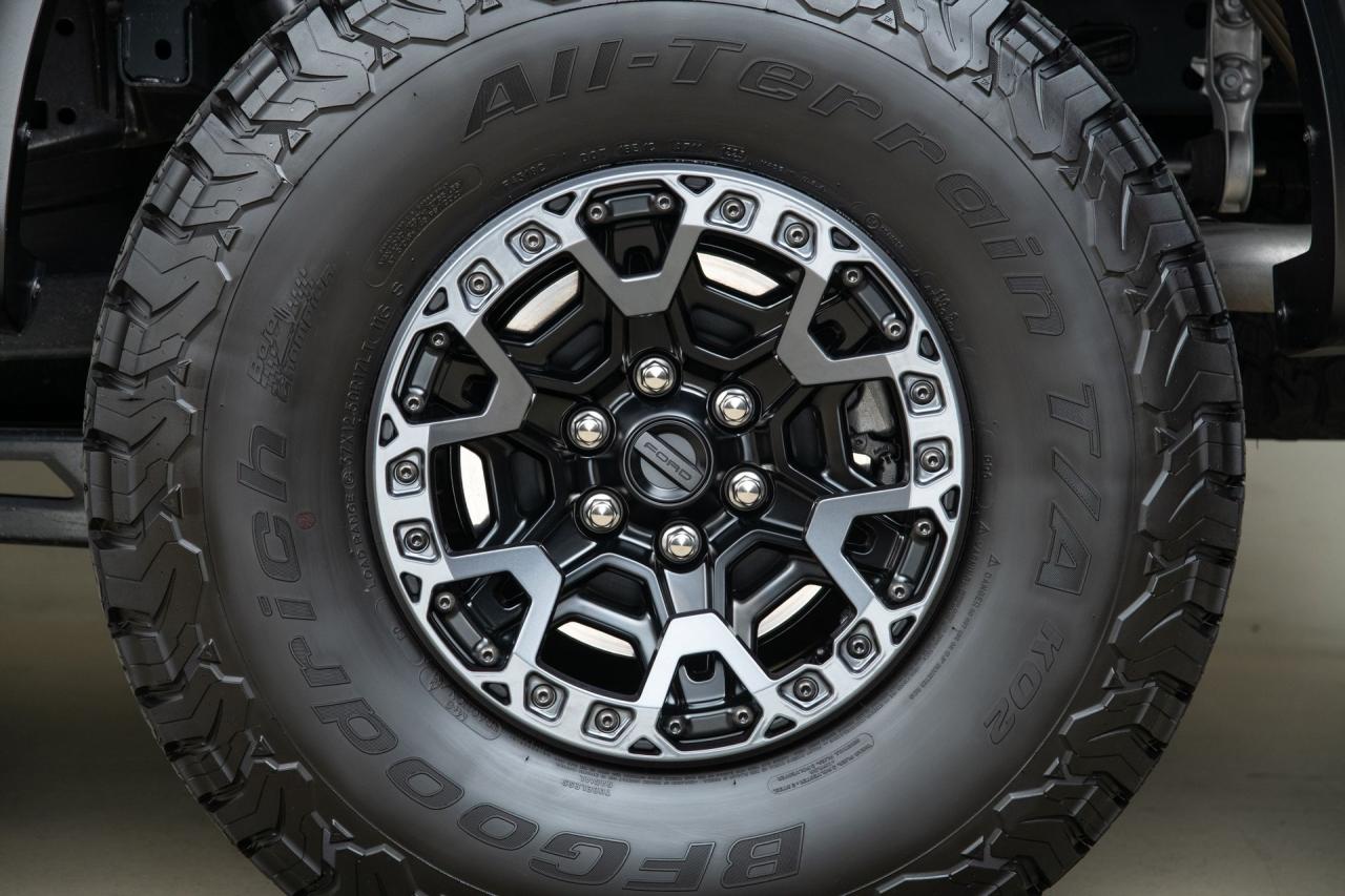 2025 Ford F-150 Raptor R