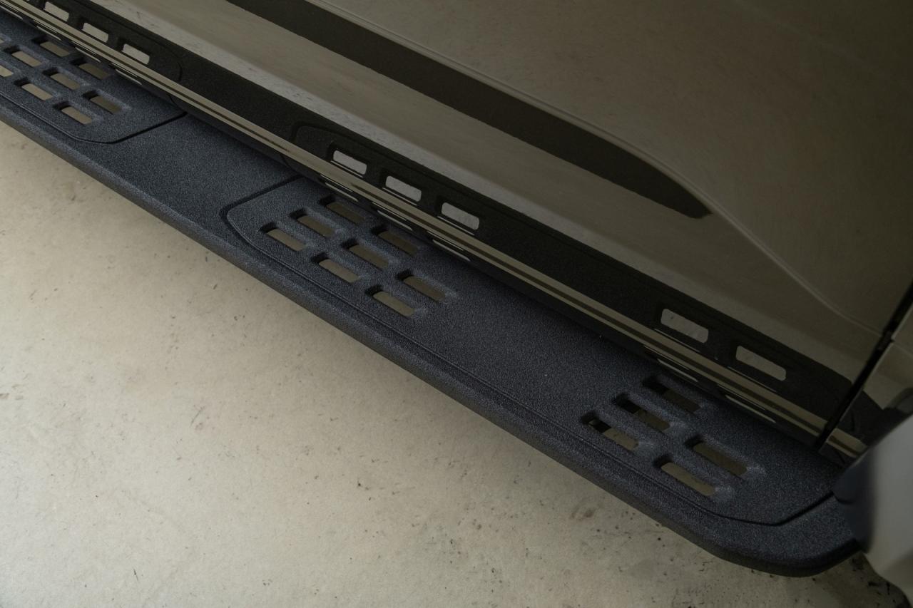 2025 Ford F-150 Raptor R