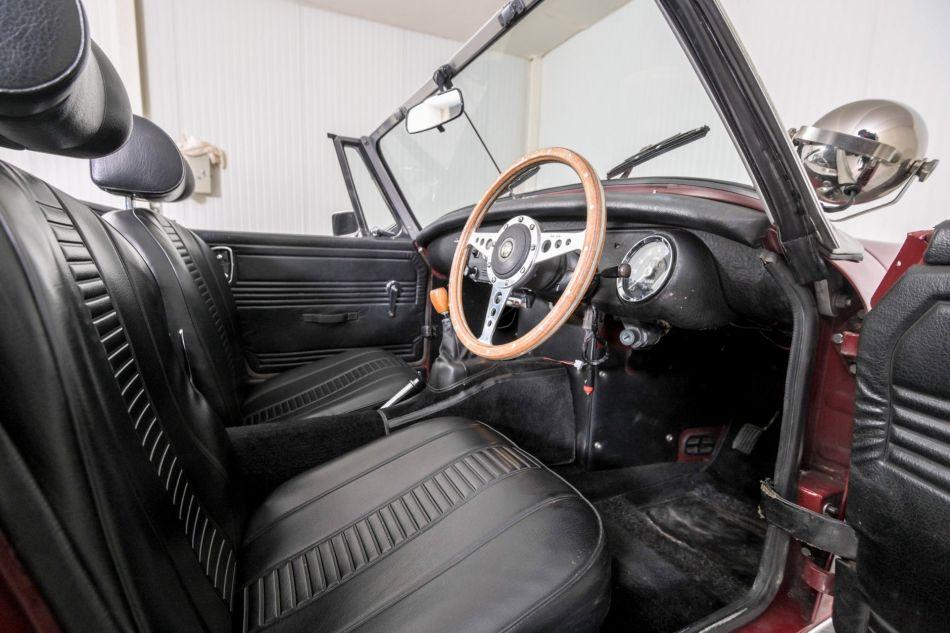 1974 MG Midget MKIII 1275 round wheel arch