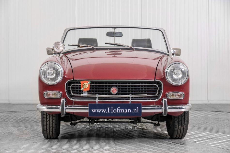 1974 MG Midget MKIII 1275 round wheel arch