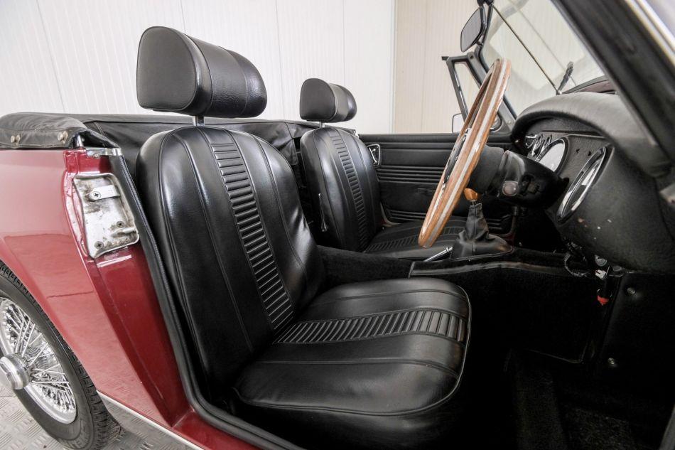 1974 MG Midget MKIII 1275 round wheel arch