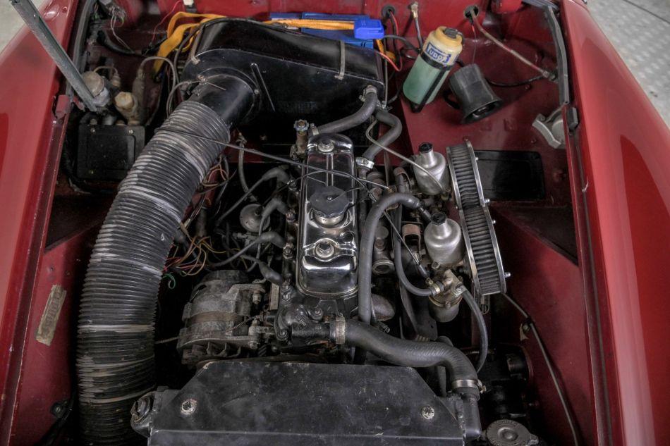 1974 MG Midget MKIII 1275 round wheel arch