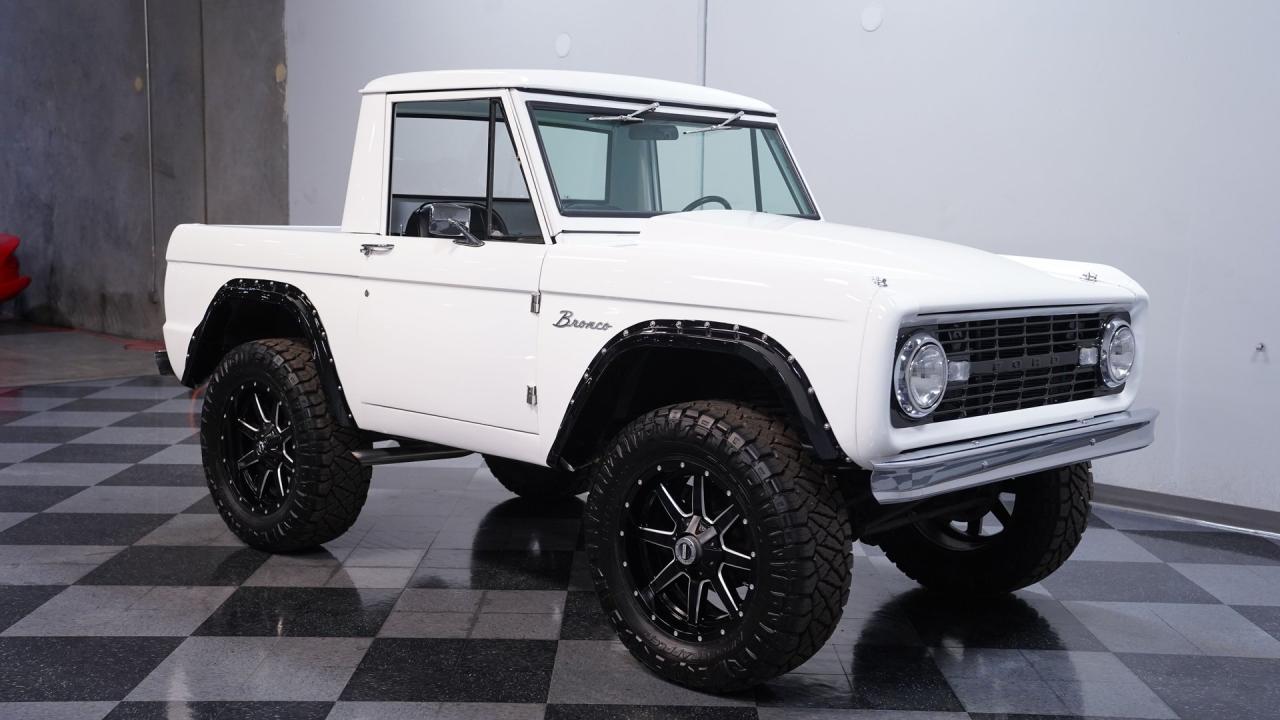 1969 Ford Bronco Half-Cab 4x4