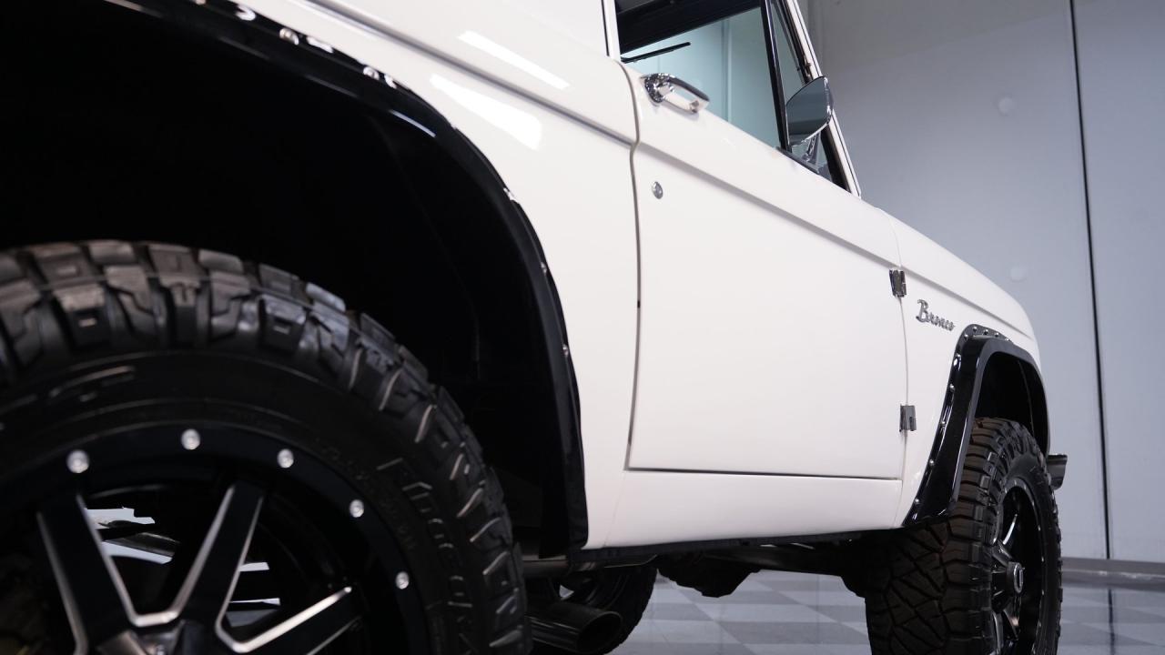 1969 Ford Bronco Half-Cab 4x4