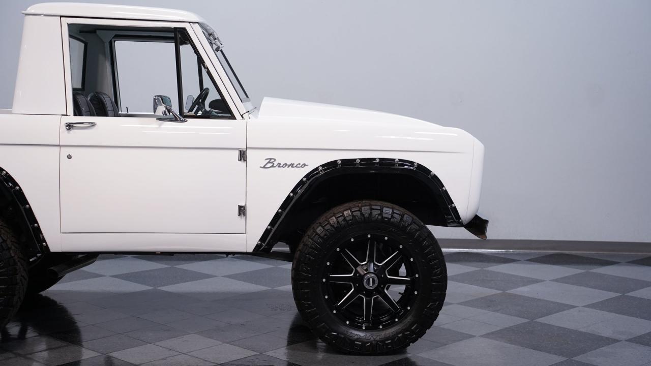 1969 Ford Bronco Half-Cab 4x4