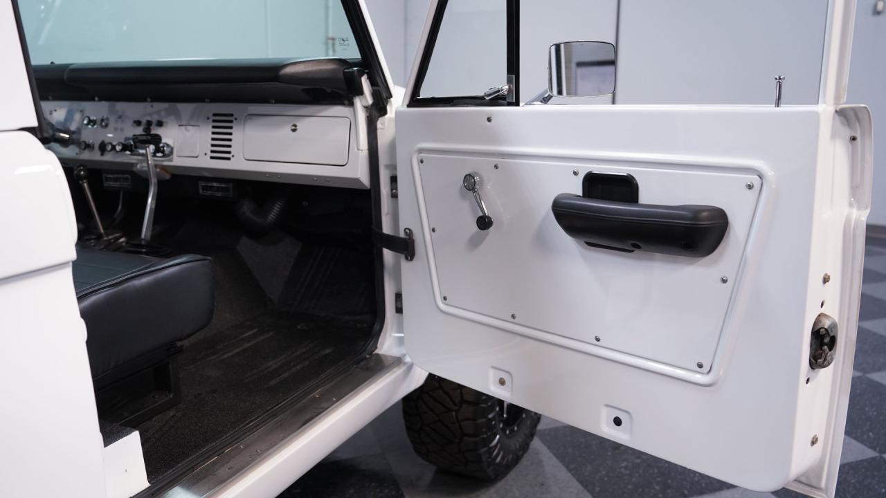 1969 Ford Bronco Half-Cab 4x4