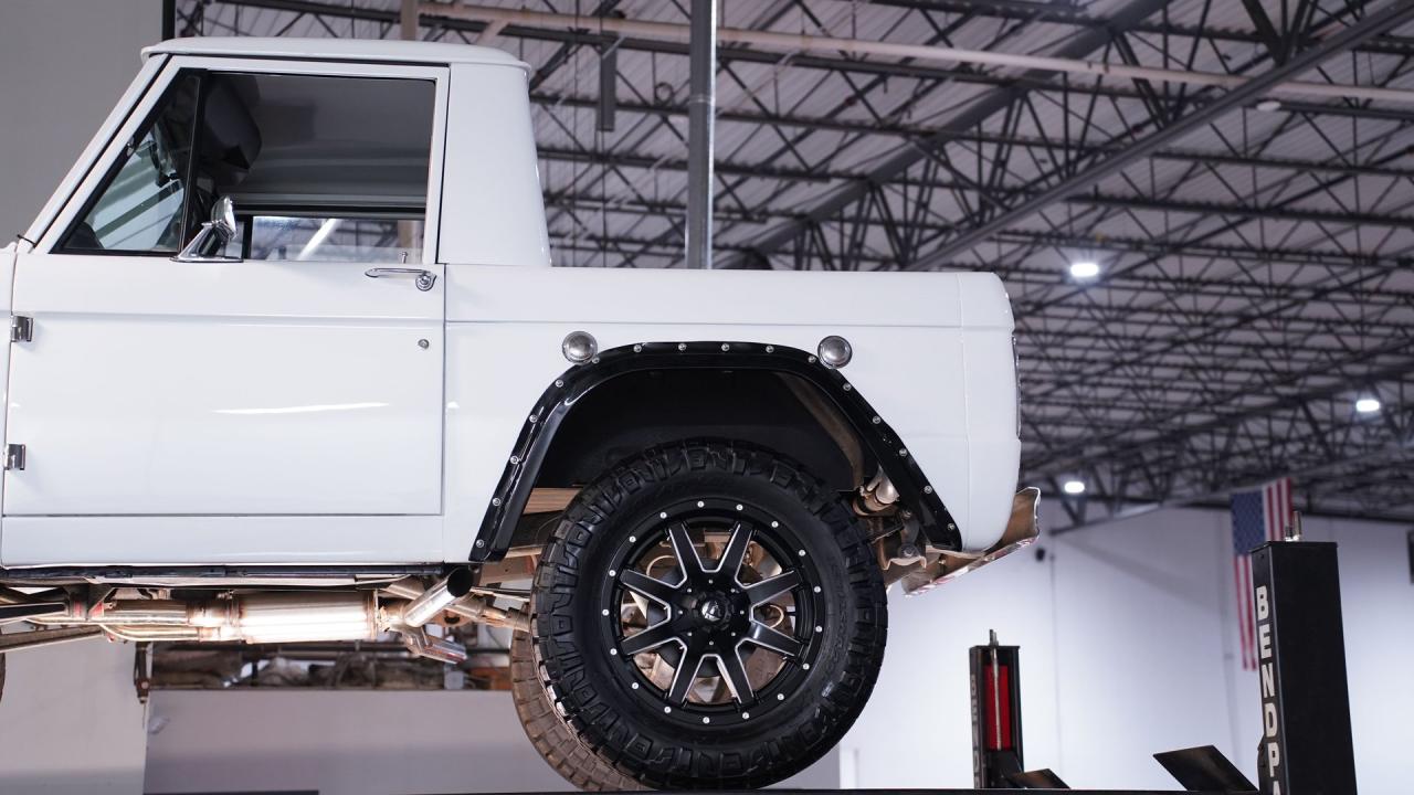 1969 Ford Bronco Half-Cab 4x4