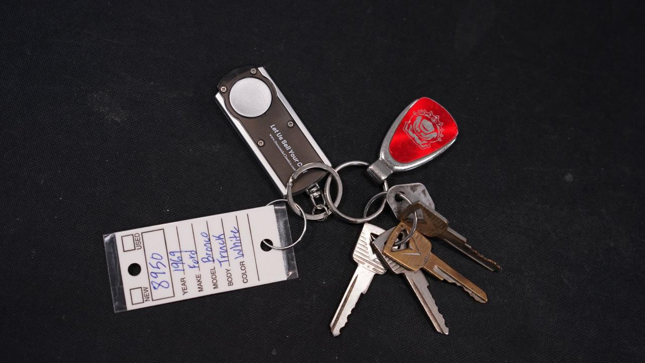 1969 Ford Bronco Half-Cab 4x4