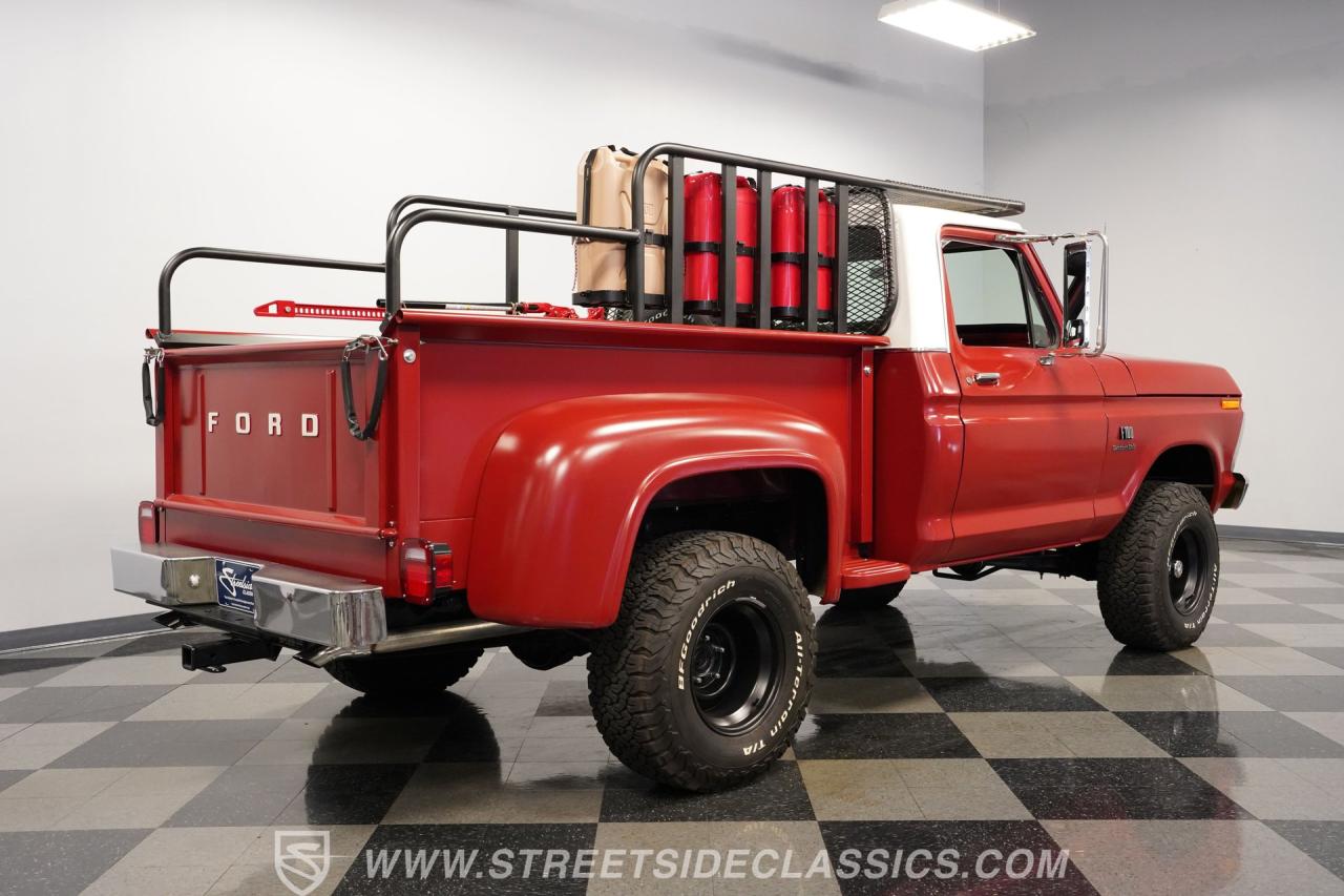 1976 Ford F-100 Custom Cab 4X4