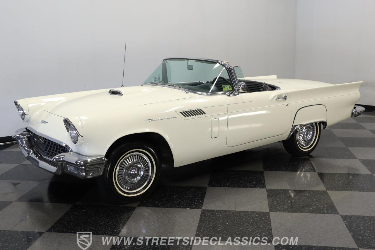 1957 Ford Thunderbird Convertible