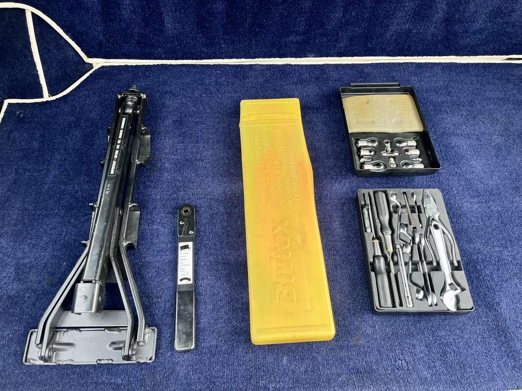 1990 Rolls - Royce SILVER SPIRIT II