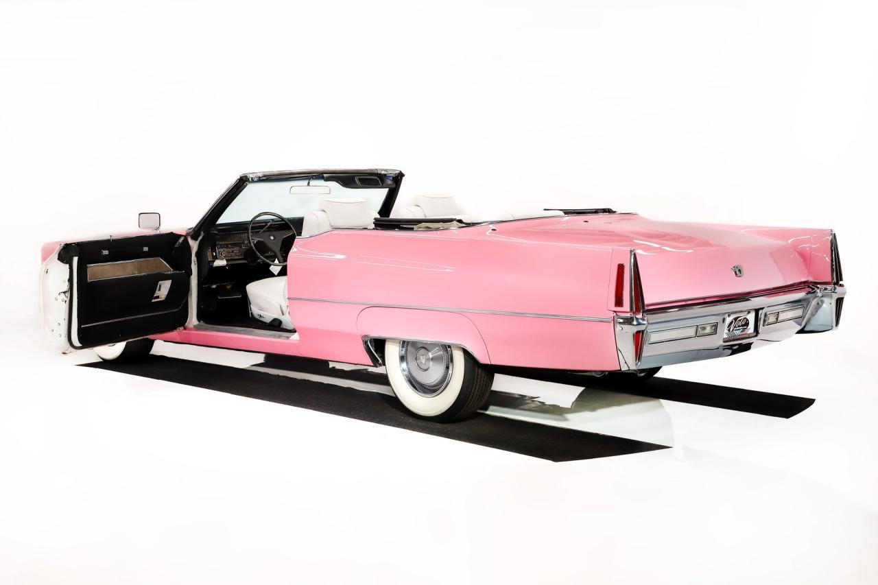 1970 Cadillac DeVille Barbie's Car