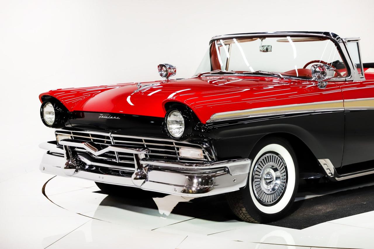 1957 Ford Fairlane 500