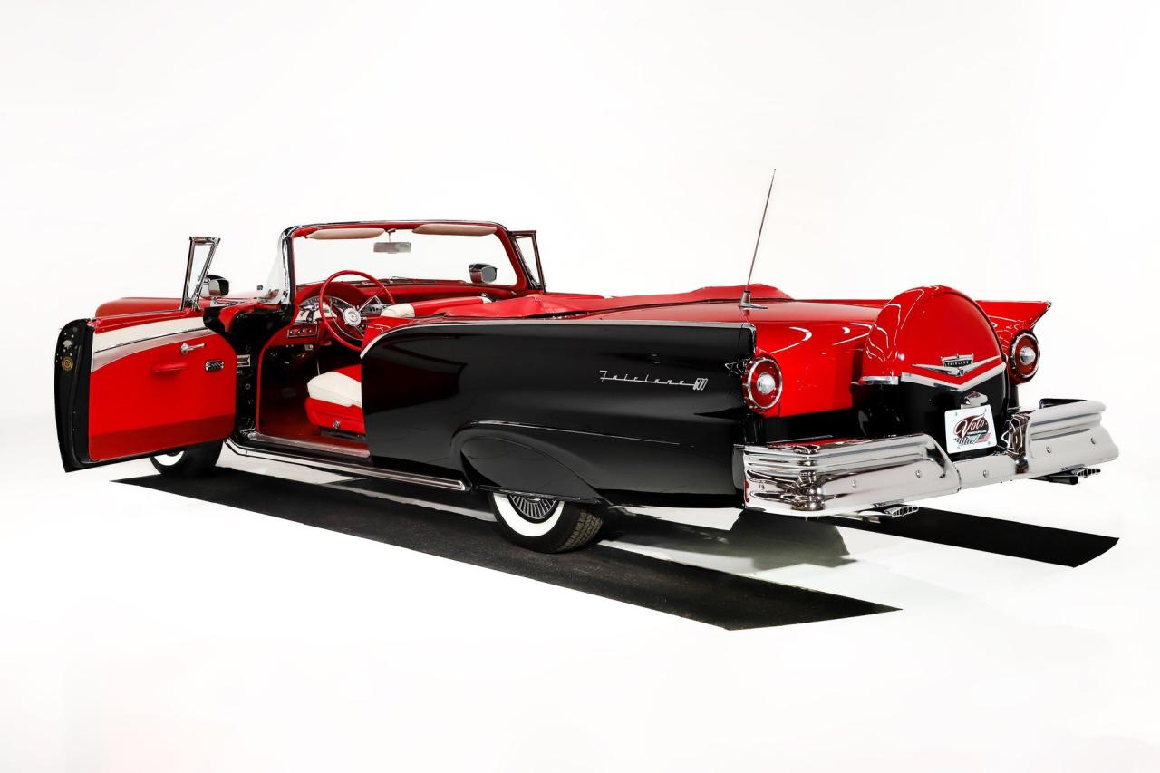 1957 Ford Fairlane 500