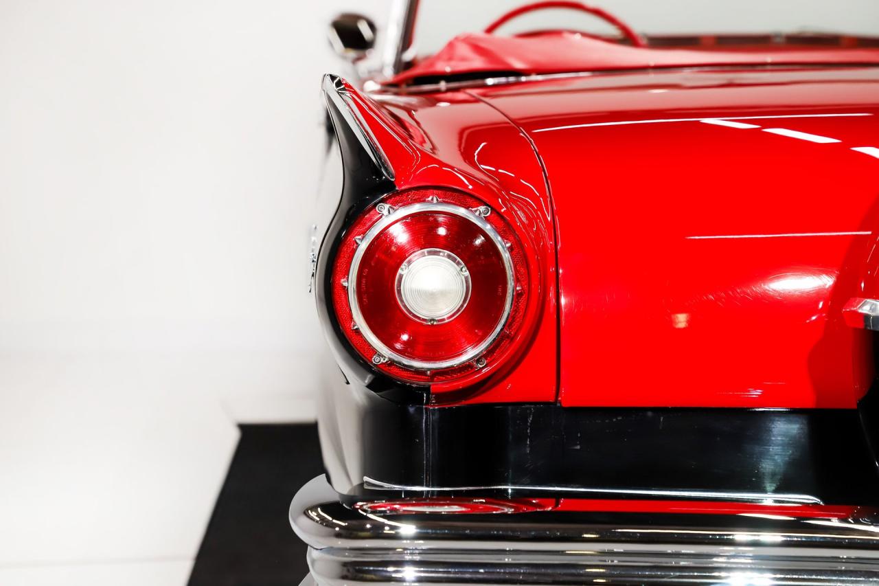 1957 Ford Fairlane 500