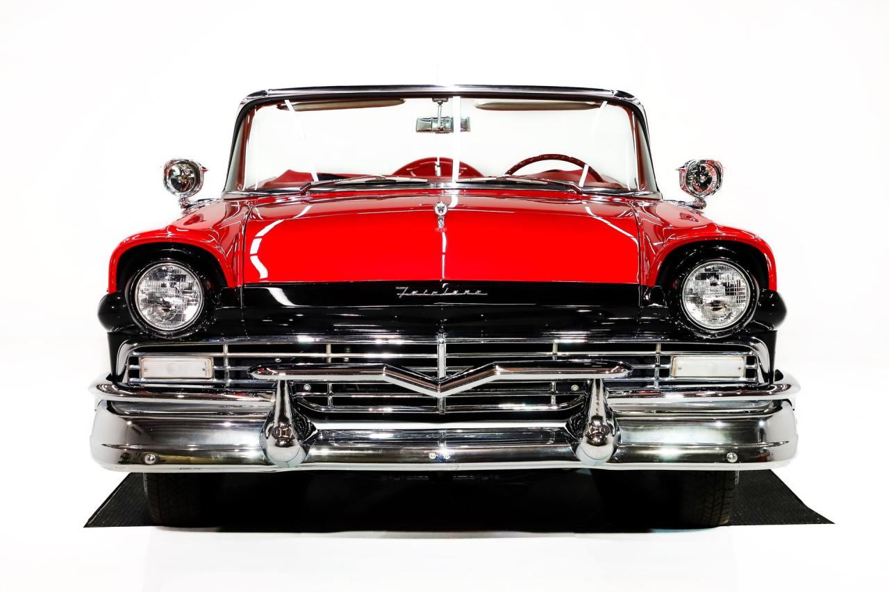 1957 Ford Fairlane 500