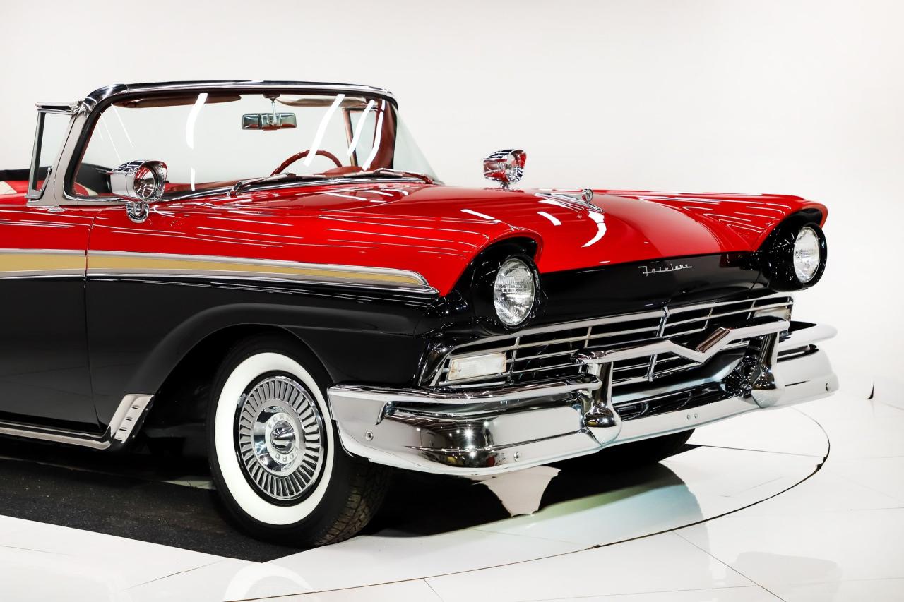 1957 Ford Fairlane 500