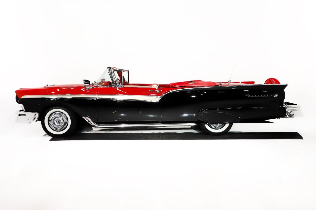 1957 Ford Fairlane 500