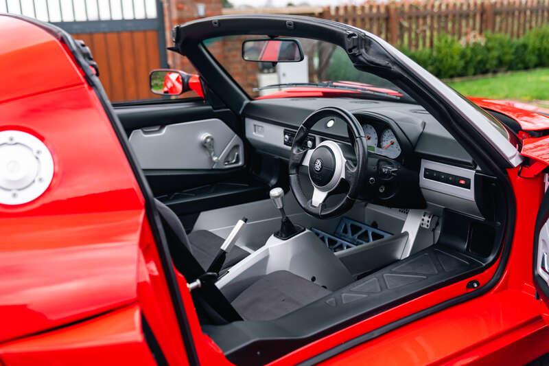 2005 Vauxhall VX220 TURBO