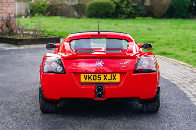 2005 Vauxhall VX220 TURBO