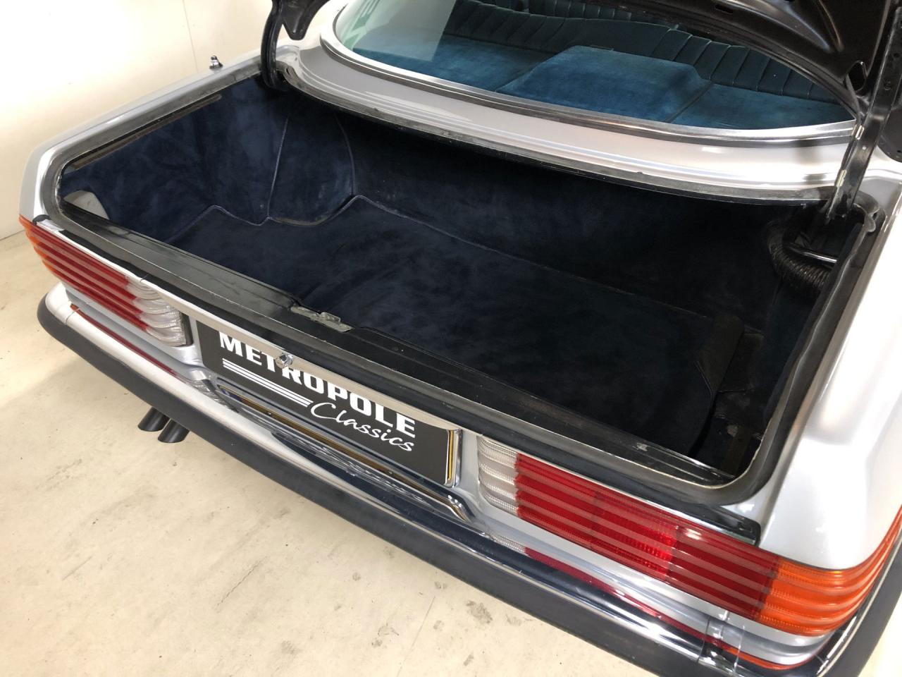 1978 Mercedes - Benz 400 series