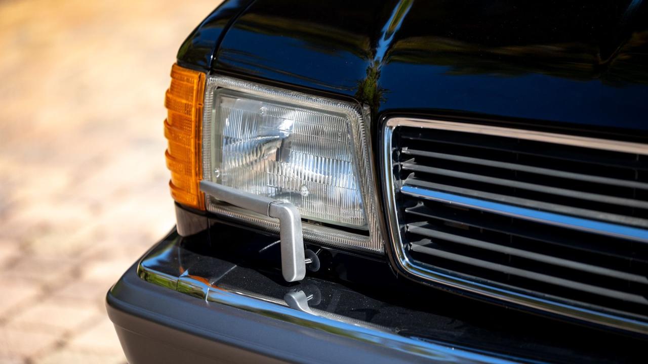 1991 Mercedes - Benz 560 SEC