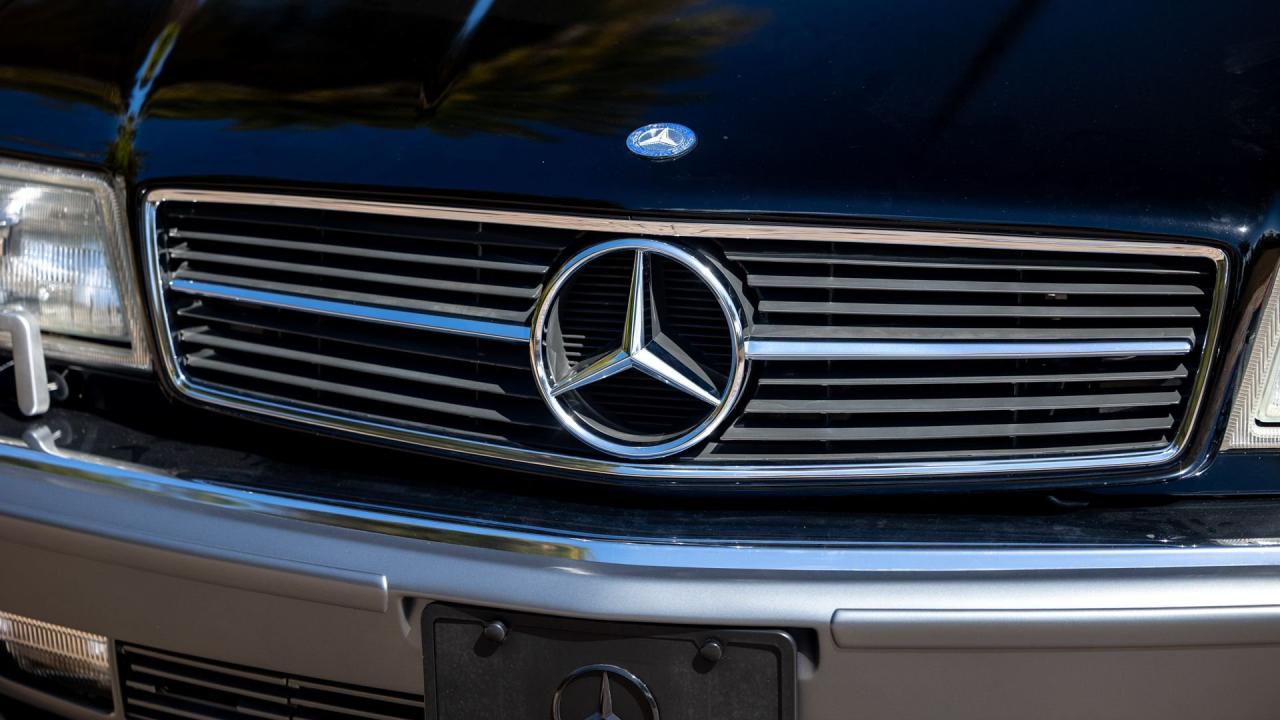 1991 Mercedes - Benz 560 SEC