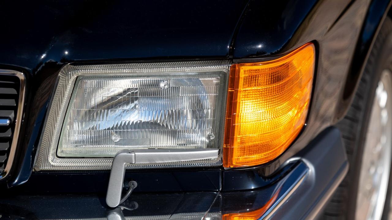 1991 Mercedes - Benz 560 SEC