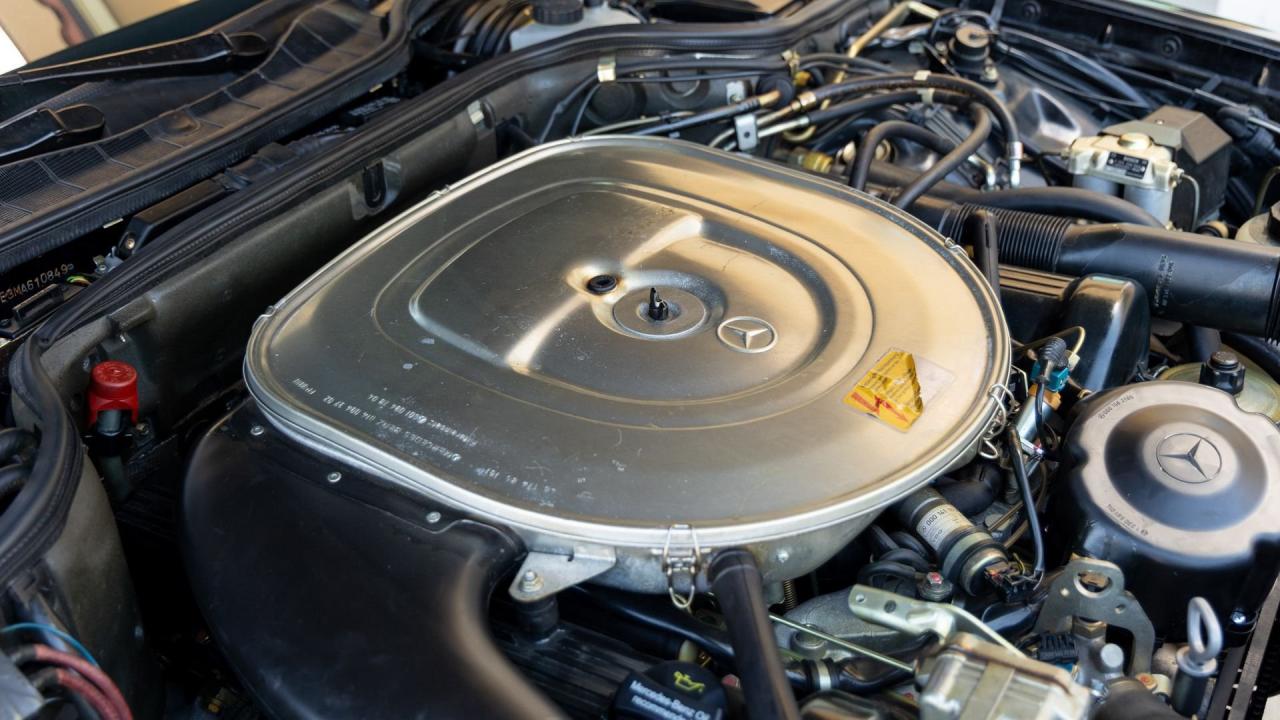 1991 Mercedes - Benz 560 SEC