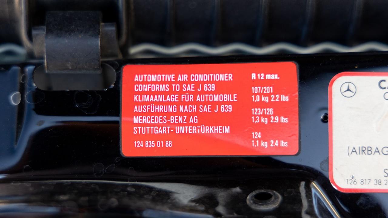 1991 Mercedes - Benz 560 SEC