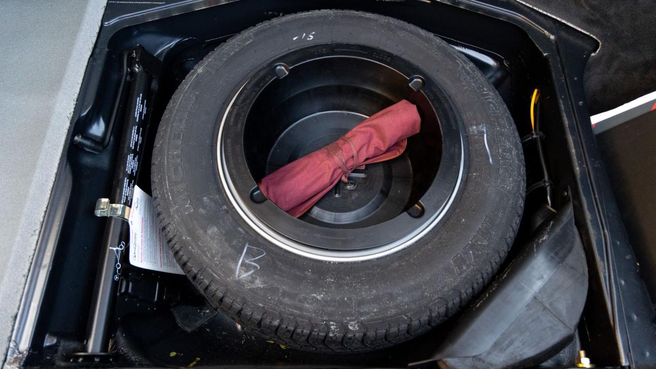 1991 Mercedes - Benz 560 SEC