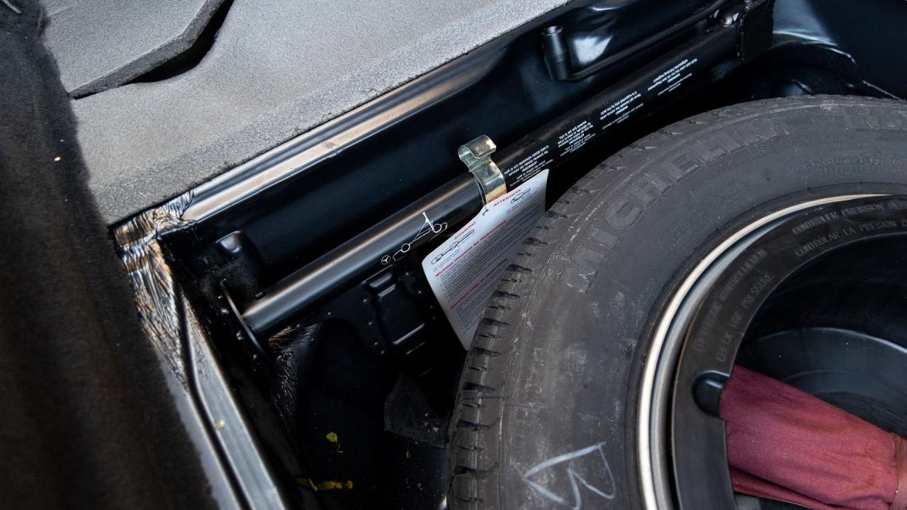 1991 Mercedes - Benz 560 SEC