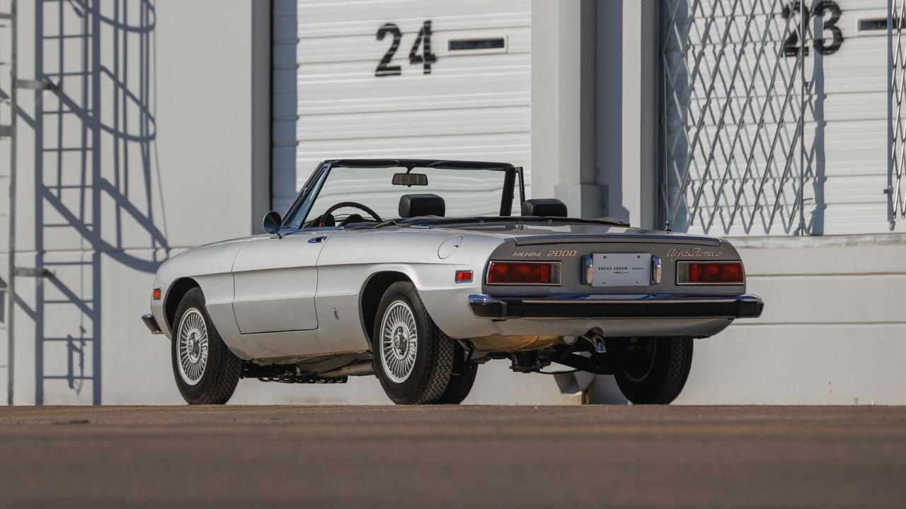 1974 Alfa Romeo 2000 Spider Veloce