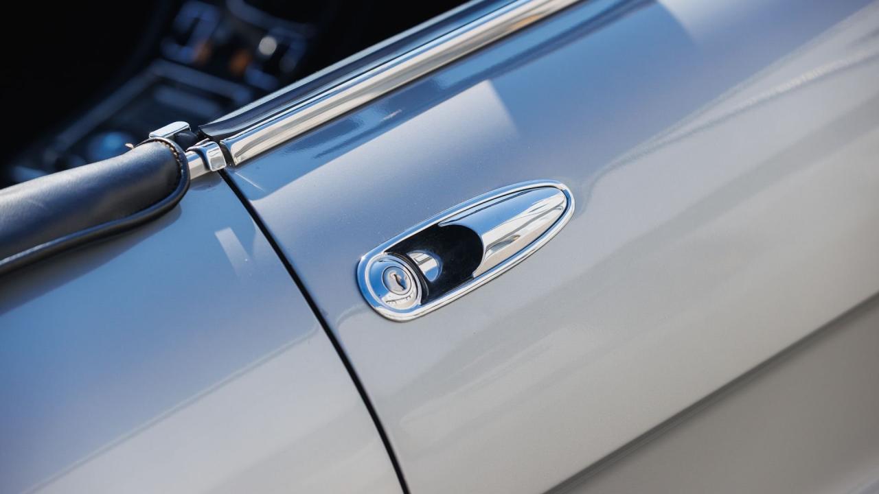 1974 Alfa Romeo 2000 Spider Veloce