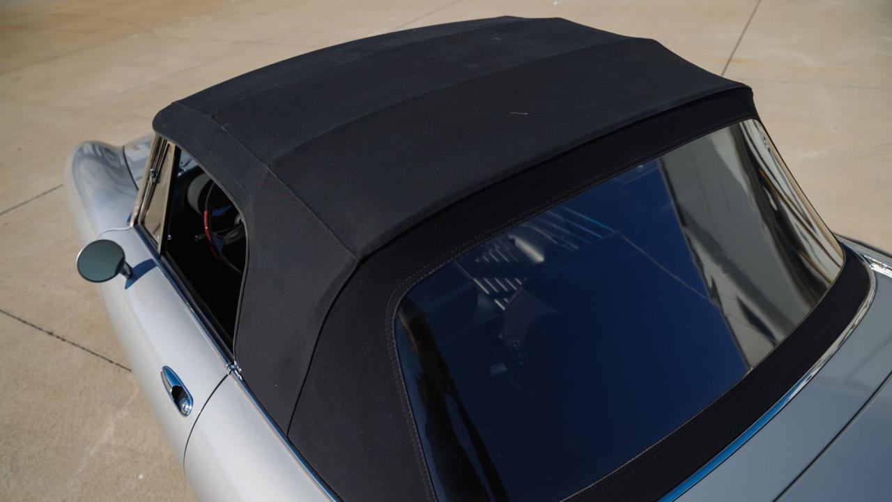 1974 Alfa Romeo 2000 Spider Veloce